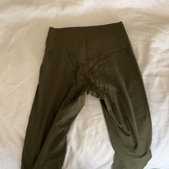 Army green leggings - Picture 2 of 2